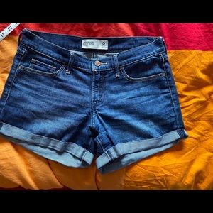 Abercrombie & Fitch dark wash shorts size 6 EUC.